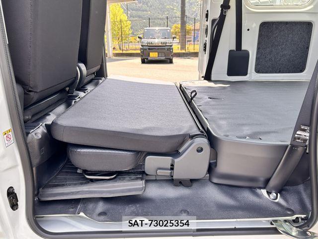 Daihatsu HIJET CARGO 2025-11 6906103-13