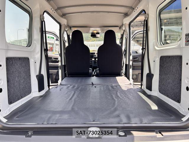 Daihatsu HIJET CARGO 2025-11 6906103-14