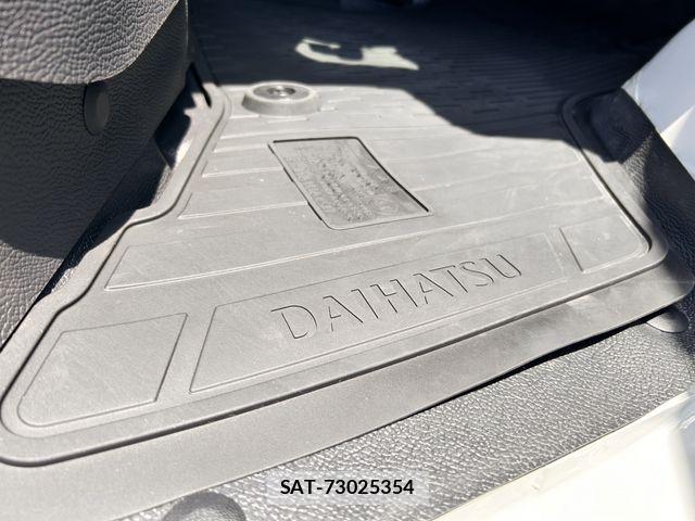 Daihatsu HIJET CARGO 2025-11 6906103-20