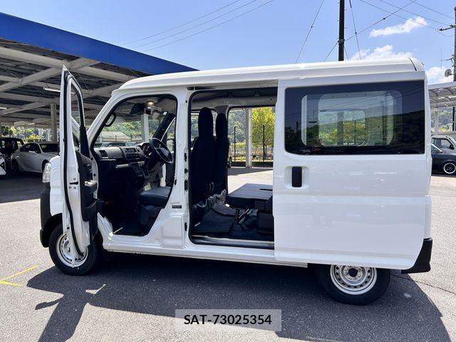Daihatsu HIJET CARGO 2025-11 6906103-2