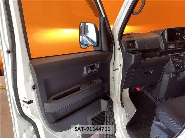 Daihatsu HIJET CARGO 2025-02 6906102-12