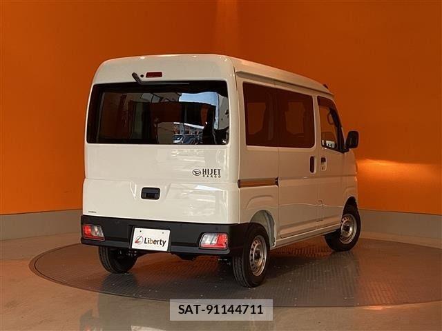 Daihatsu HIJET CARGO 2025-02 6906102-8