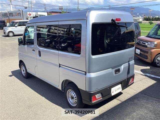 Daihatsu HIJET CARGO 2025-01 6906101-10
