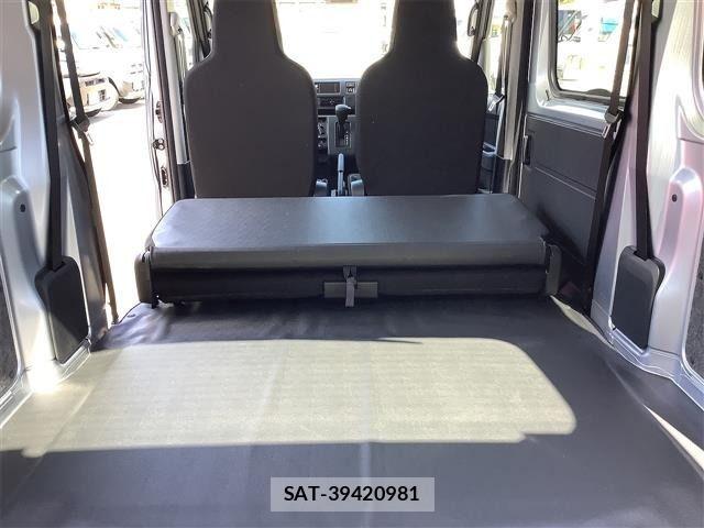 Daihatsu HIJET CARGO 2025-01 6906101-19