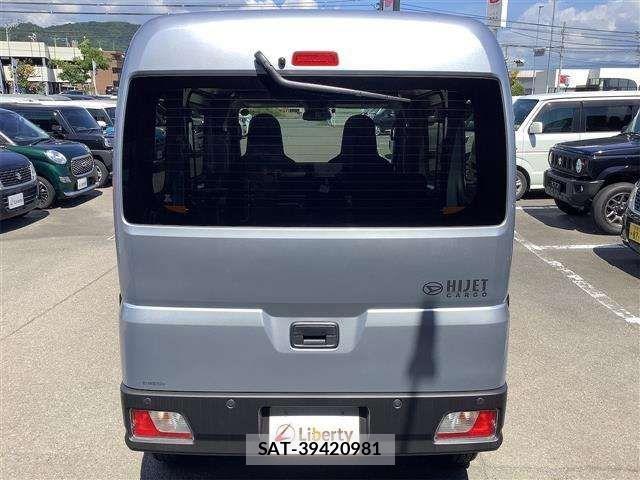 Daihatsu HIJET CARGO 2025-01 6906101-8