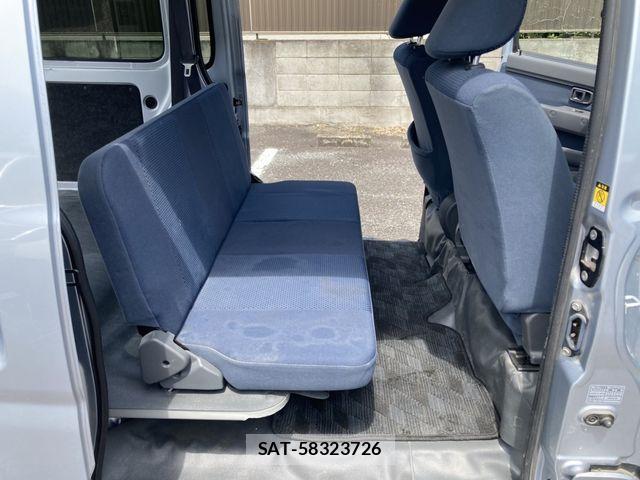 Daihatsu HIJET CARGO 2016-04 6994050-14