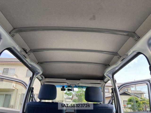 Daihatsu HIJET CARGO 2016-04 6994050-16