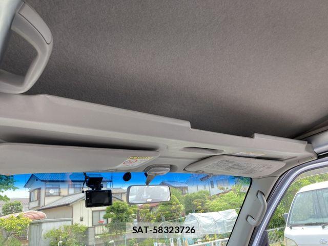 Daihatsu HIJET CARGO 2016-04 6994050-19