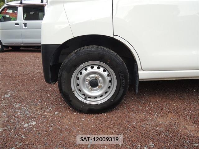 Daihatsu HIJET CARGO 2021-04 6994035-8