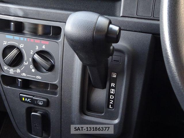 Daihatsu HIJET CARGO 2020-03 6994021-11