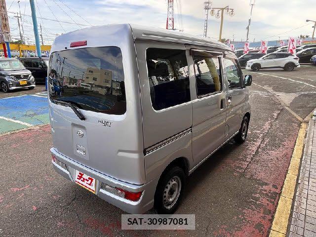 Daihatsu HIJET CARGO 2021-01 7020586-2
