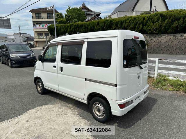 Daihatsu HIJET CARGO 2020-07 7020588-3