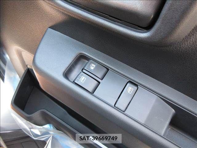 Daihatsu HIJET CARGO 2026-01 7058799-13