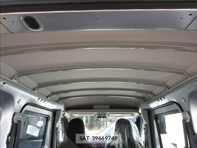 Daihatsu HIJET CARGO 2026-01 7058799-6