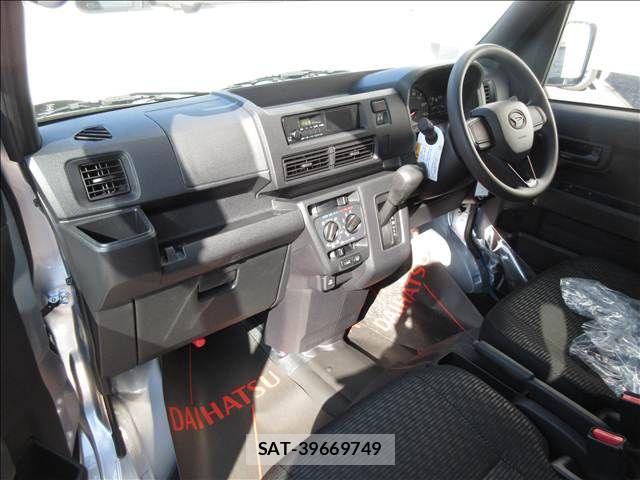 Daihatsu HIJET CARGO 2026-01 7058799-8