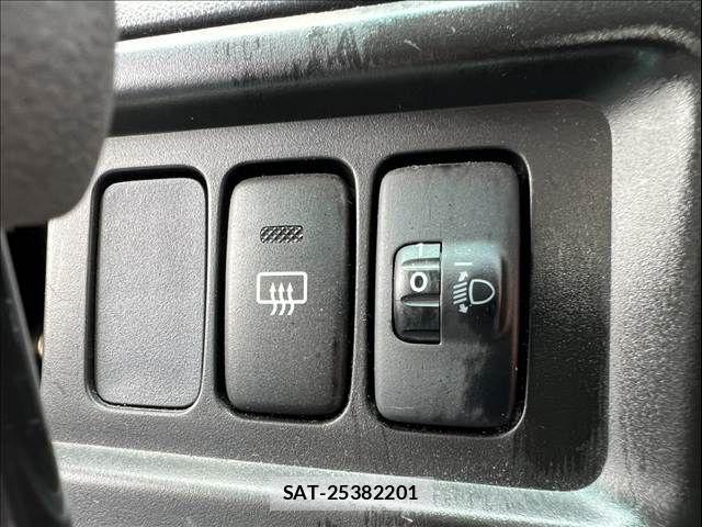 Daihatsu HIJET CARGO 2014-07 7058802-23