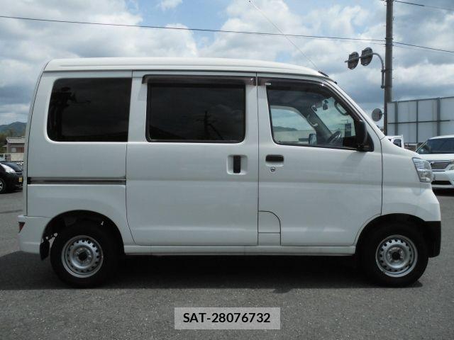 Daihatsu HIJET CARGO 2020-04 7058803-6