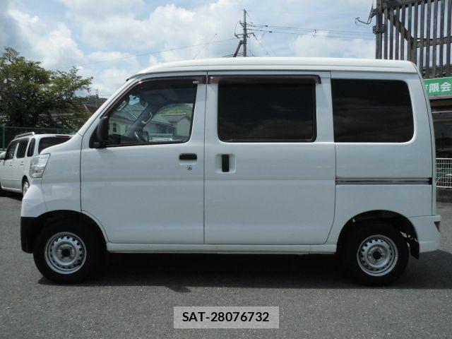 Daihatsu HIJET CARGO 2020-04 7058803-7