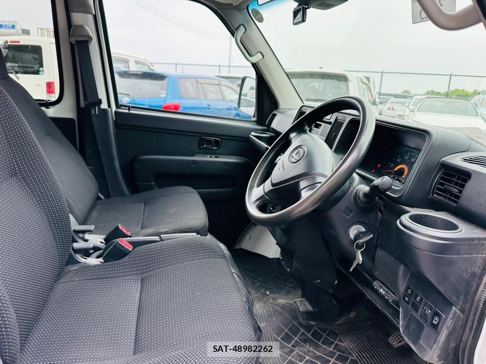 Daihatsu HIJET CARGO 2020 7171842-11