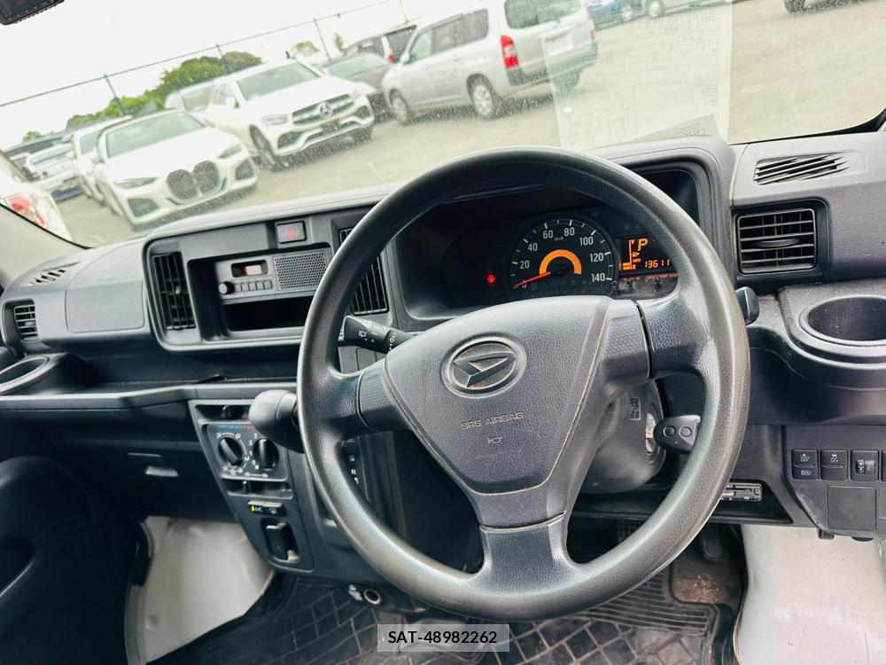 Daihatsu HIJET CARGO 2020 7171842-14