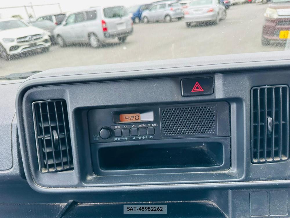 Daihatsu HIJET CARGO 2020 7171842-18