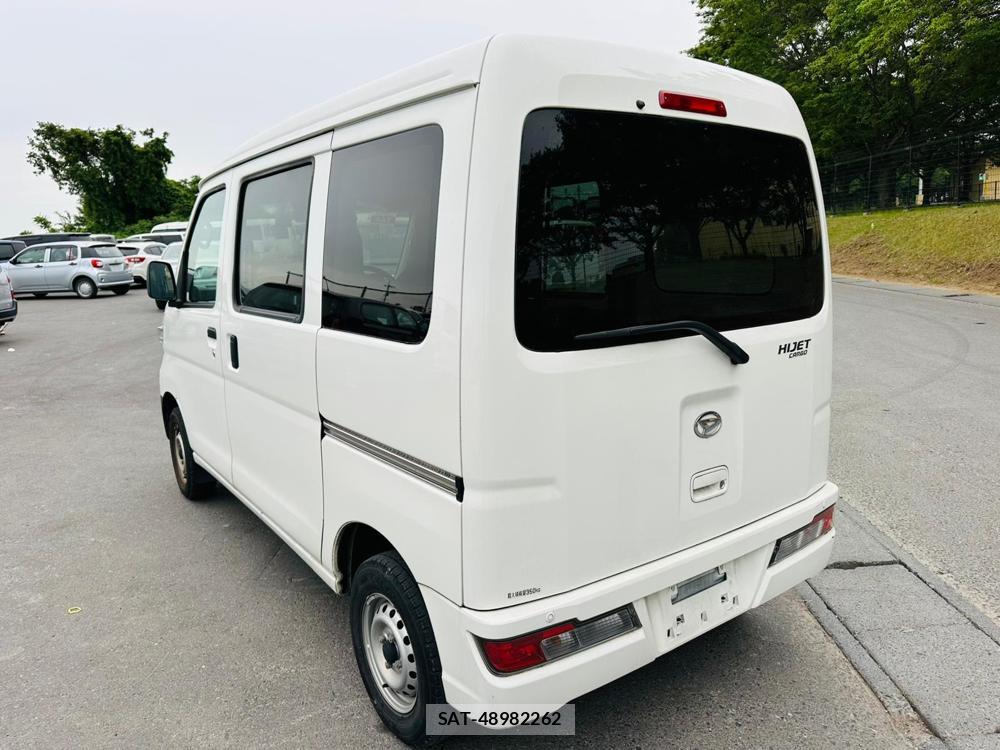 Daihatsu HIJET CARGO 2020 7171842-2