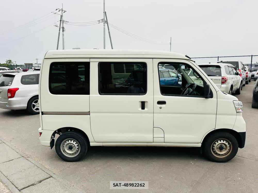 Daihatsu HIJET CARGO 2020 7171842-5