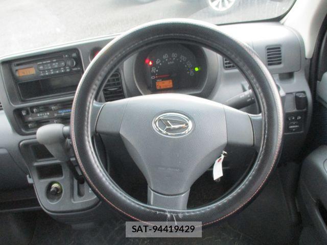 Daihatsu HIJET CARGO 2014-04 7219433-12