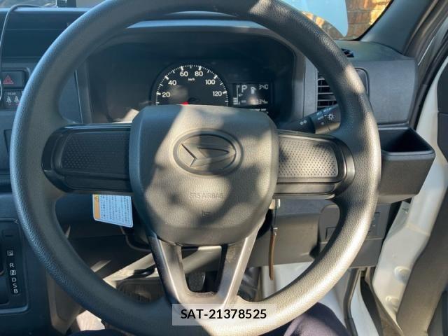 Daihatsu HIJET CARGO 2025-04 7219456-15