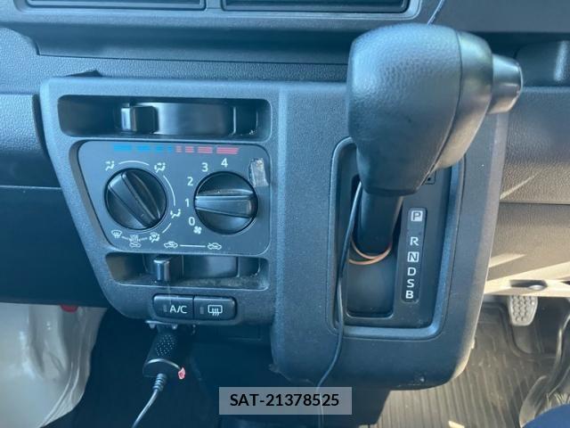 Daihatsu HIJET CARGO 2025-04 7219456-18
