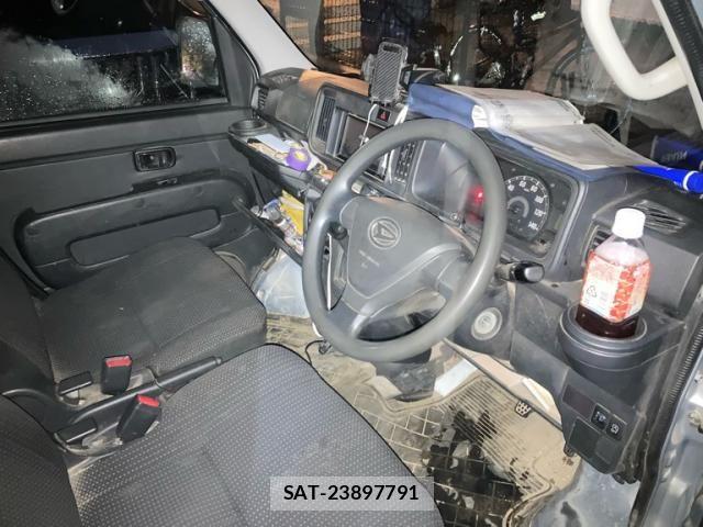 Daihatsu HIJET CARGO 2018-06 7219432-5