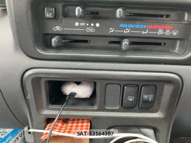 Daihatsu HIJET CARGO 2012-06 7251003-18