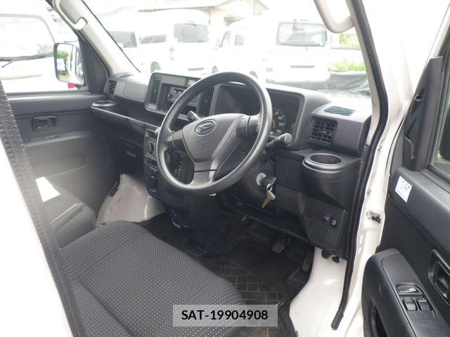 Daihatsu HIJET CARGO 2020-05 7250996-2