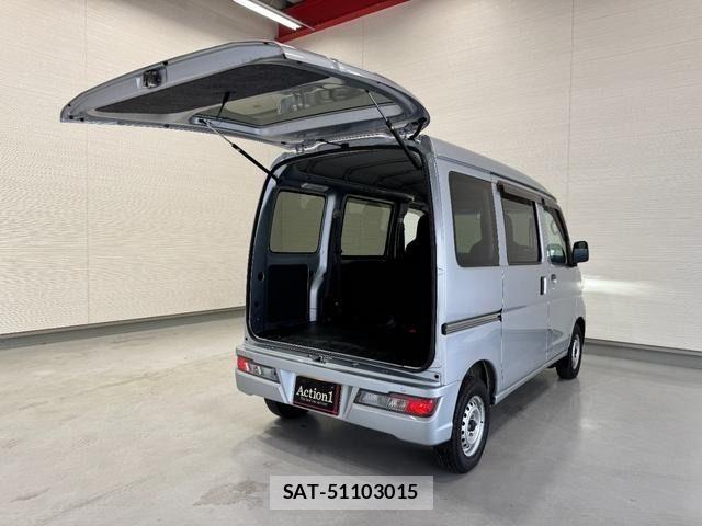 Daihatsu HIJET CARGO 2021-05 7251001-7