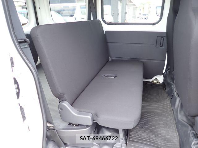 Daihatsu HIJET CARGO 2022-12 7250999-11