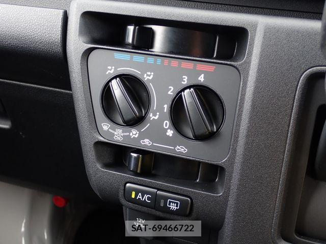 Daihatsu HIJET CARGO 2022-12 7250999-22