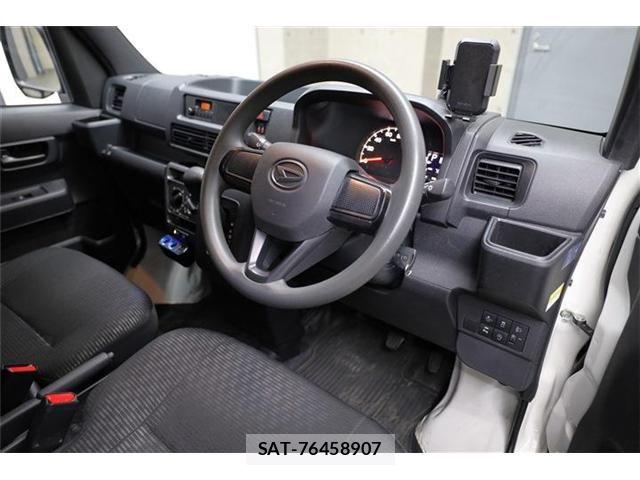 Daihatsu HIJET CARGO 2022-10 7251000-16