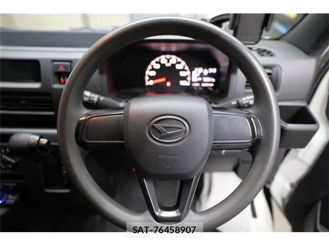 Daihatsu HIJET CARGO 2022-10 7251000-19
