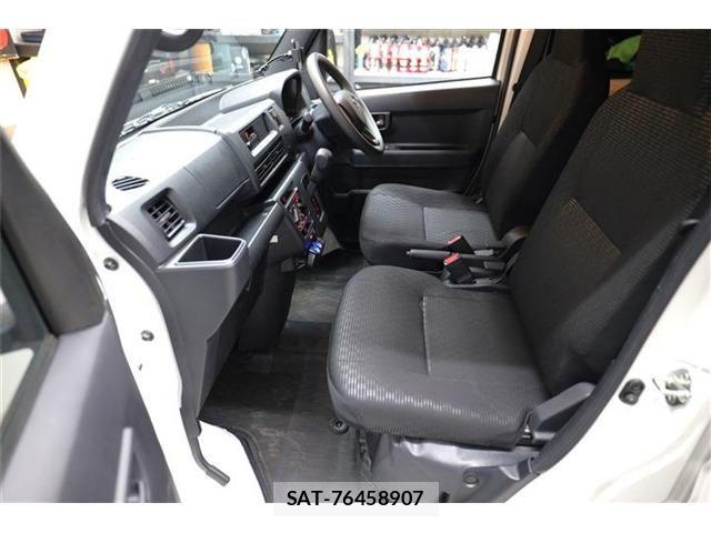 Daihatsu HIJET CARGO 2022-10 7251000-24