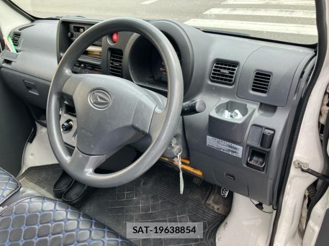 Daihatsu HIJET CARGO 2012-07 7272009-11