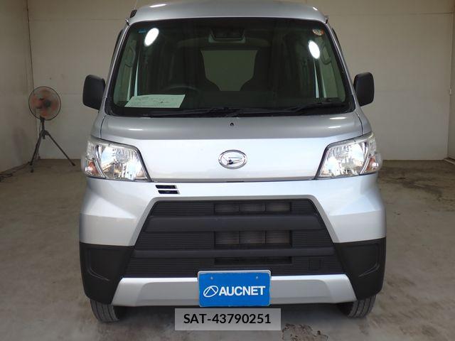 Daihatsu HIJET CARGO 2019-06 7272007-4
