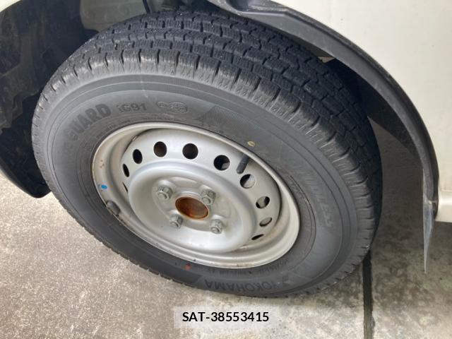 Daihatsu HIJET CARGO 2024-12 7272005-10