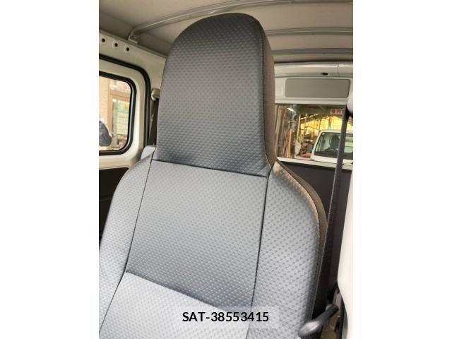 Daihatsu HIJET CARGO 2024-12 7272005-18