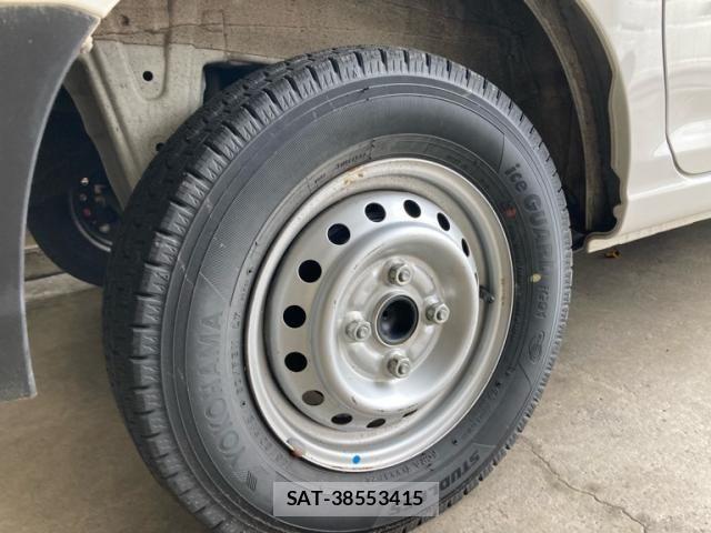 Daihatsu HIJET CARGO 2024-12 7272005-8