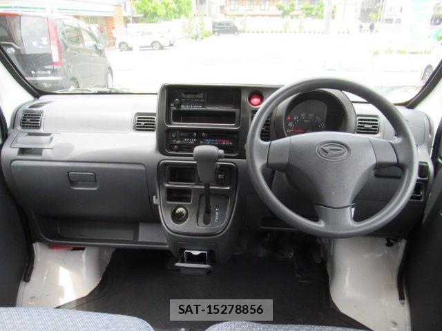 Daihatsu HIJET CARGO 2017-11 7327428-1