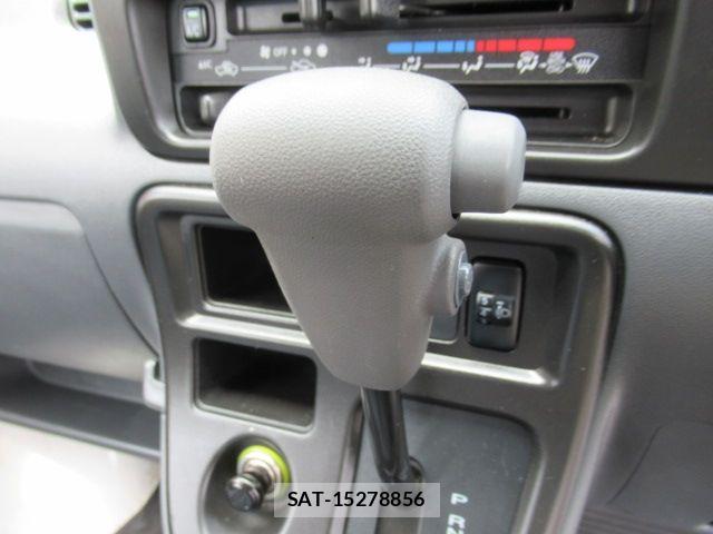 Daihatsu HIJET CARGO 2017-11 7327428-24