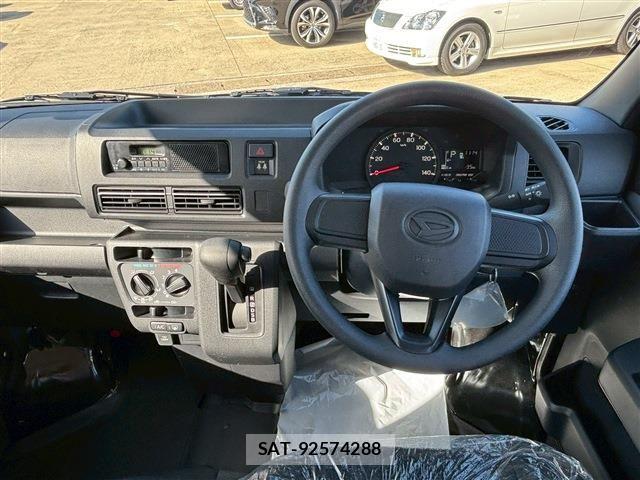Daihatsu HIJET CARGO 2025-12 7327421-16