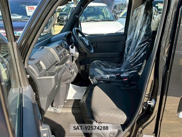 Daihatsu HIJET CARGO 2025-12 7327421-2