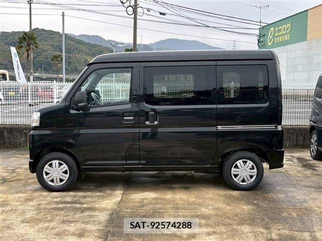 Daihatsu HIJET CARGO 2025-12 7327421-8