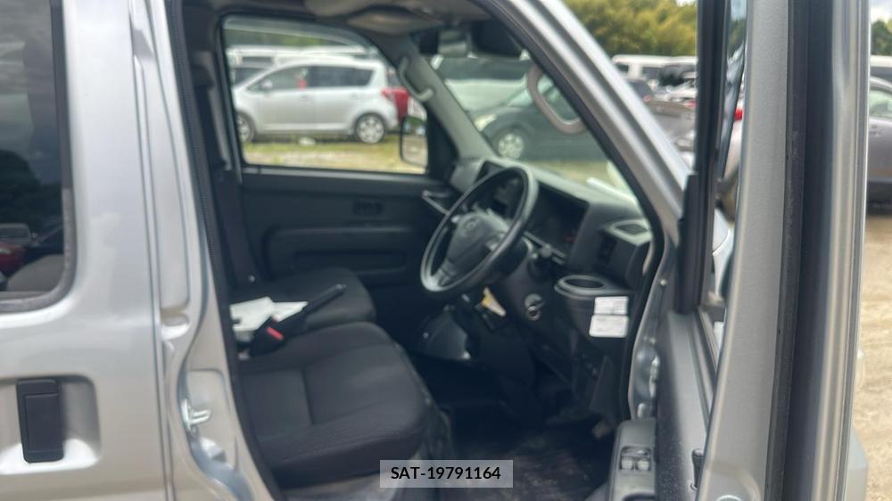 Daihatsu HIJET CARGO 2019 6233781-11